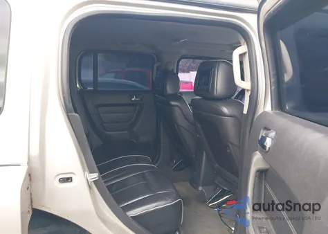 2006 Hummer H3 Suv из США, поврежденный, VIN 5GTDN136468105717
